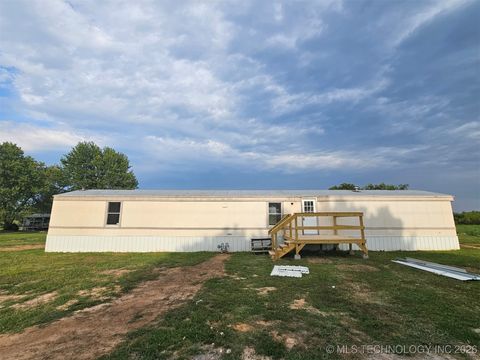 Photo of 0 E 660 Road, Tahlequah, OK 74464 (MLS # 2604115)