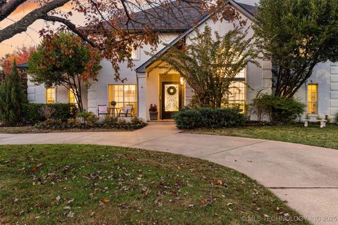 Photo of 4919 E 103rd Street, Tulsa, OK 74137 (MLS # 2546935)