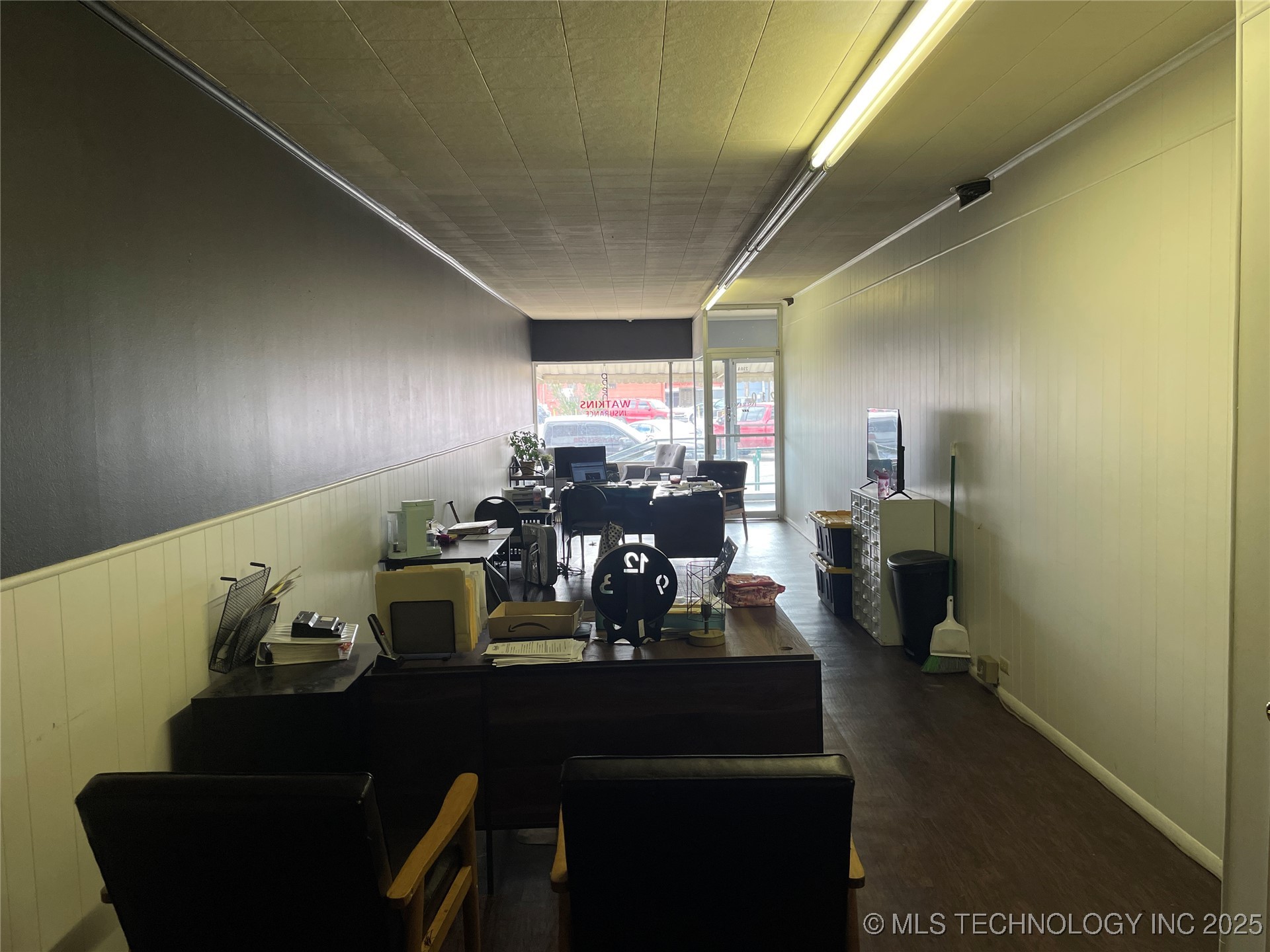 210 W Evergreen Street