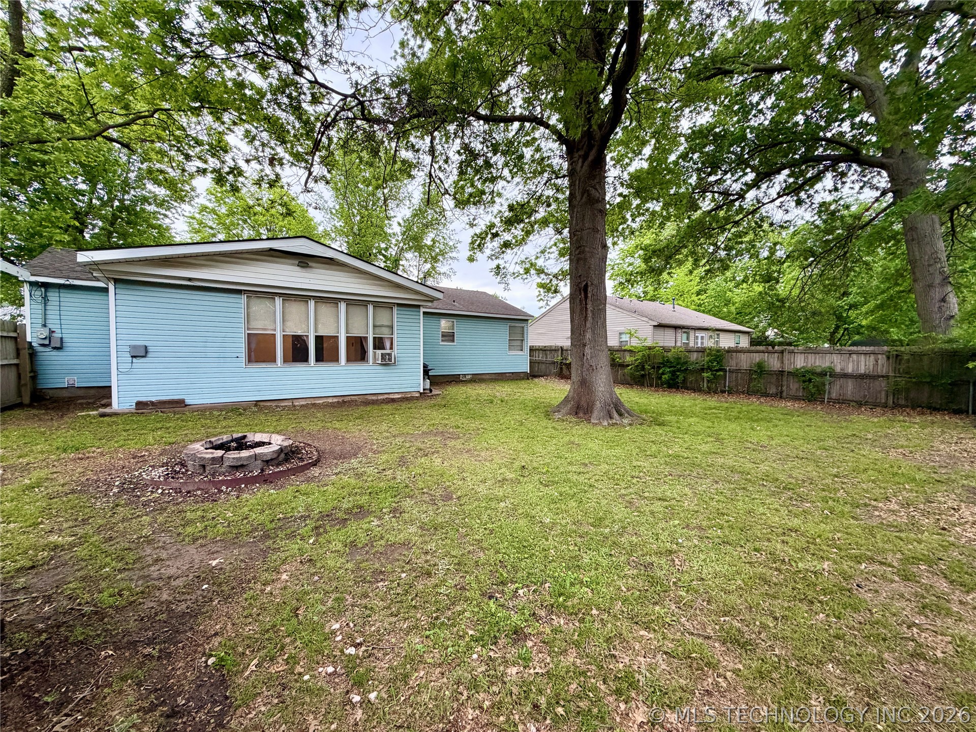 2407 Fredonia Street, Muskogee, OK 74403 — MLS #2612468 — photo 29 of 30