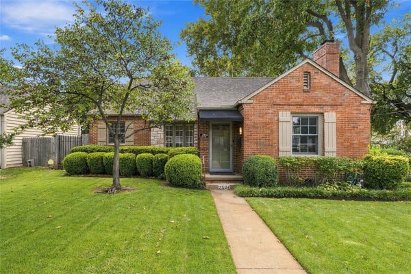 2504 E 20TH ST, TULSA, OK 74104 - Image 98a672aa3fdb0c969f5d3cc593dceac2/1074975576
