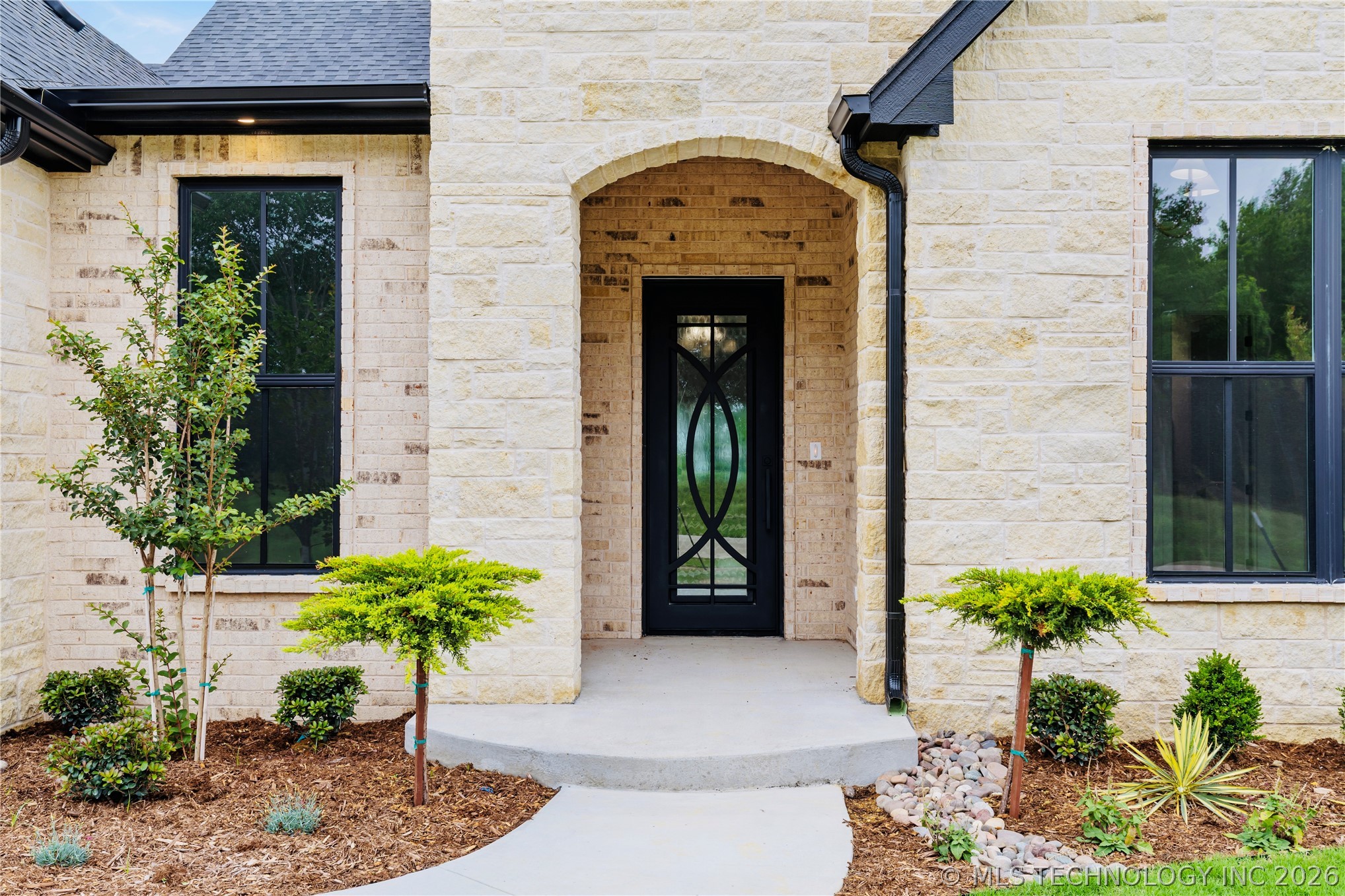 12216 Reflection Pointe Drive