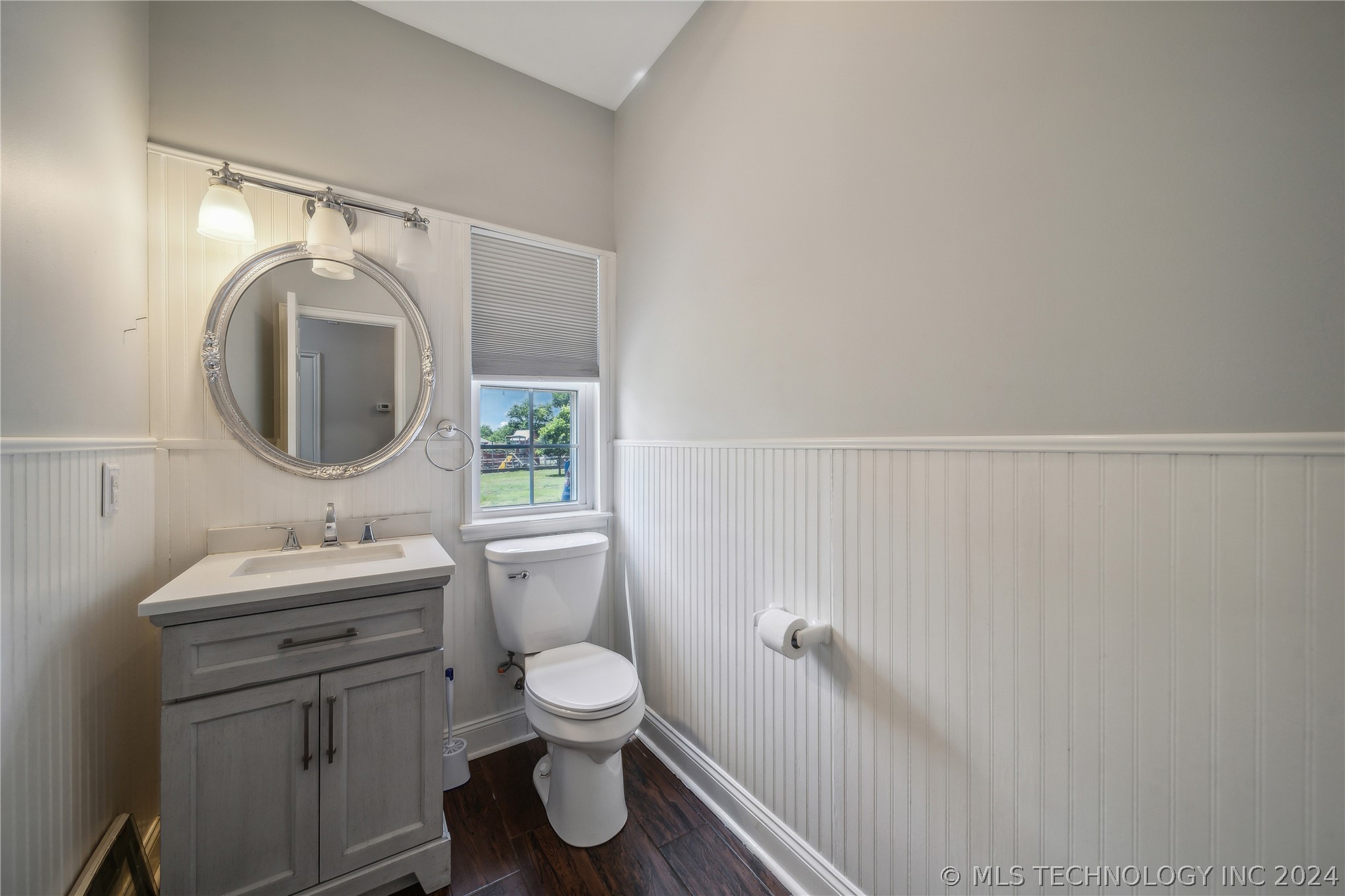 Photo 13 of 29 of 10423 Ashford Circle house