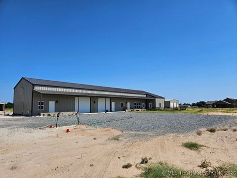 3226 Lark Road Kingston OK 73439