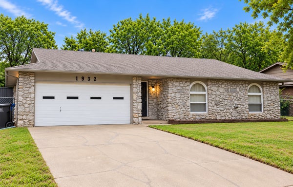 1932 W TOLEDO ST, BROKEN ARROW, OK 74012 - Image 9982961fea6d15bfe8a5da84e6aa8337/827680589