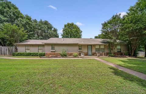 Photo of 25001 E 110th Street S, Broken Arrow, OK 74014 (MLS # 2622307)