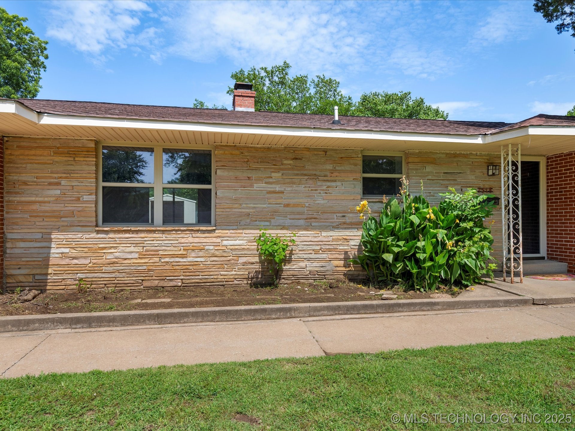 1518 Arbor Drive