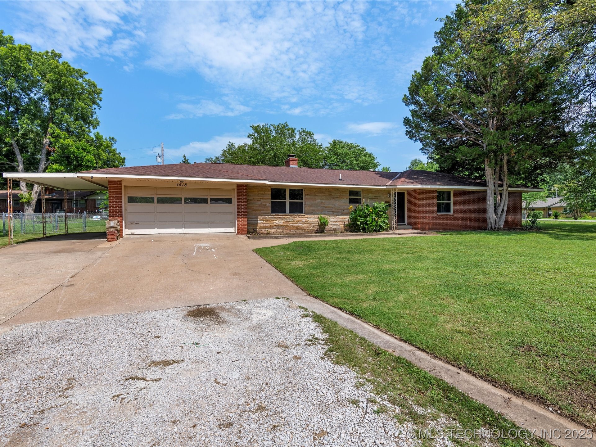 1518 Arbor Drive