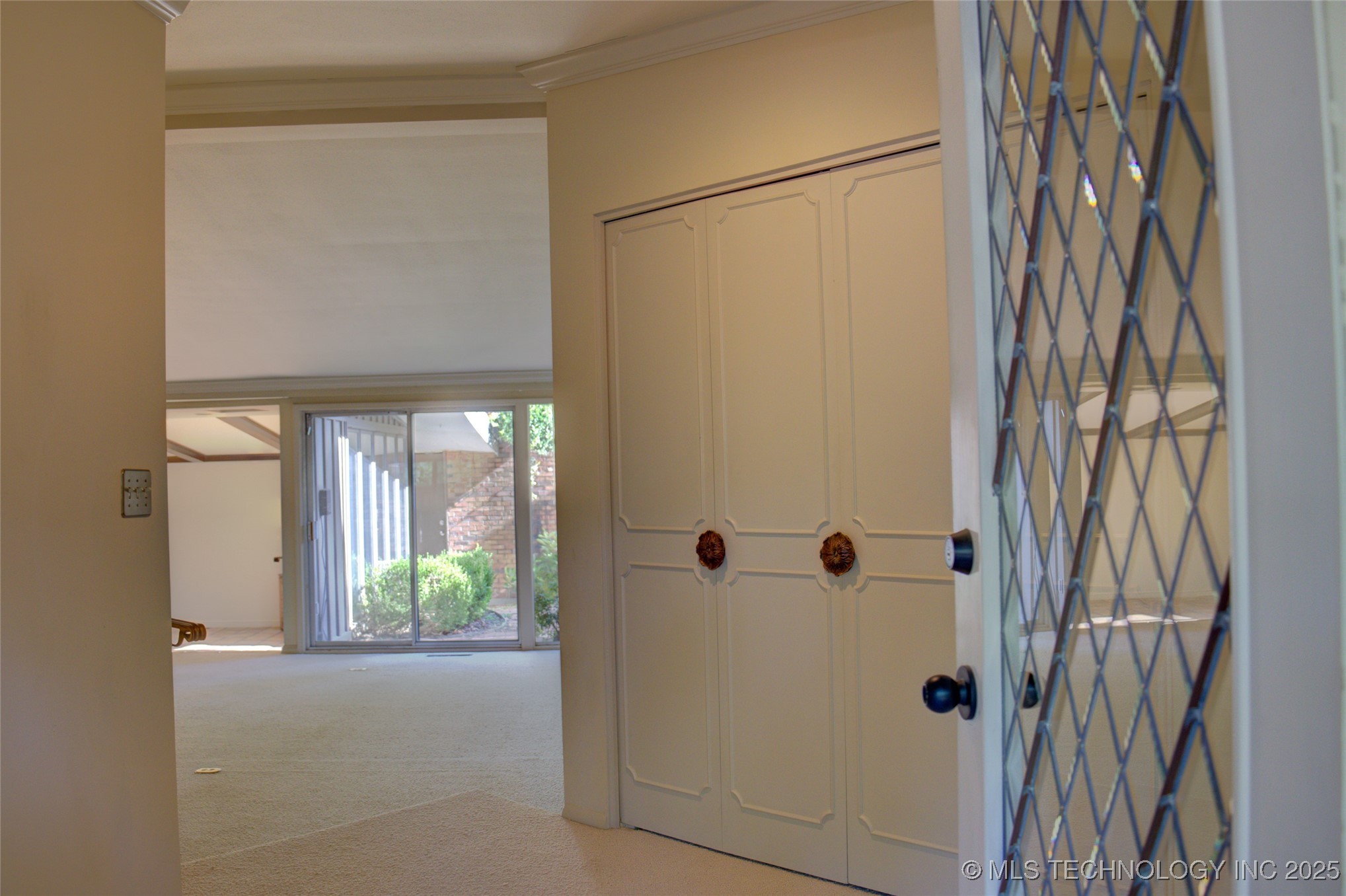 2112 E 59th Street B6