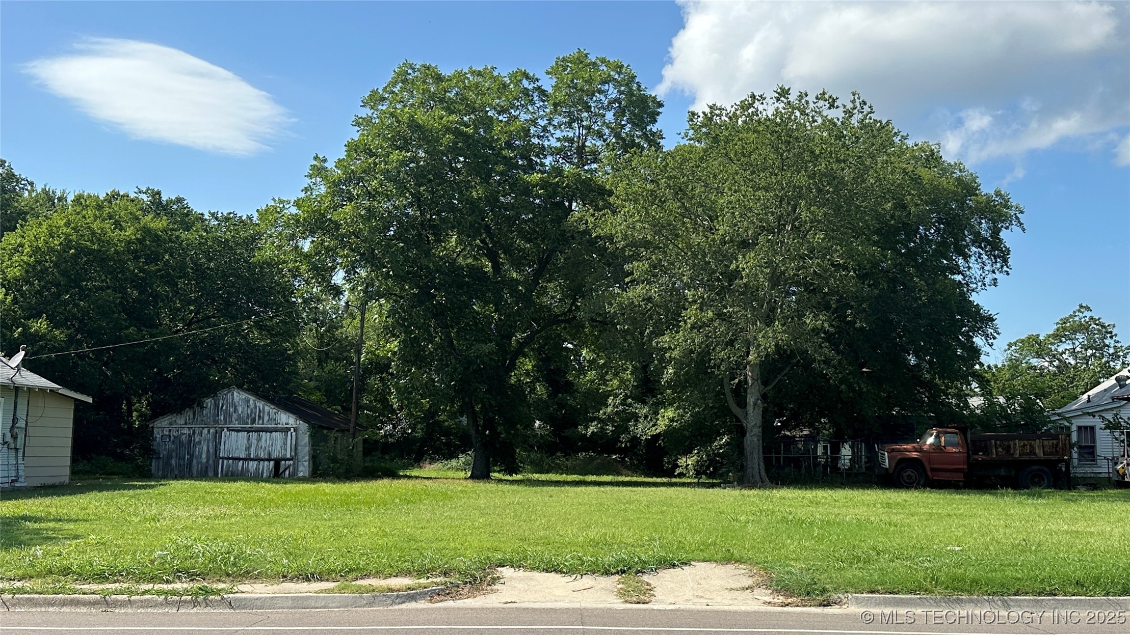 513 Lake Murray E