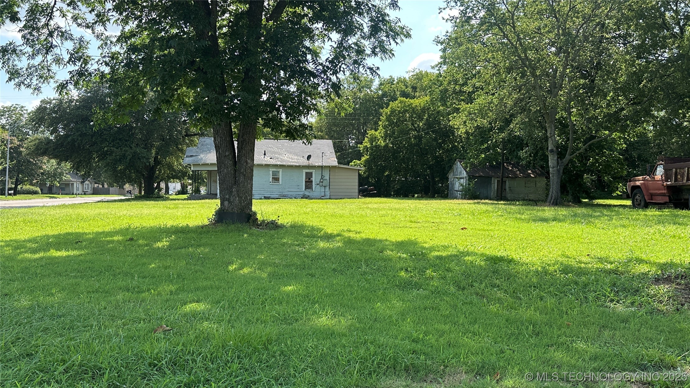 513 Lake Murray E
