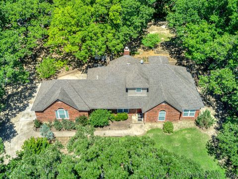 Photo of 4200 Rustic Road, Sand Springs, OK 74063 (MLS # 2621741)