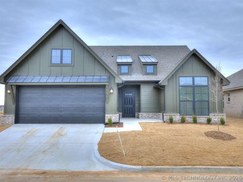Photo of 3442 E 153rd Street S, Bixby, OK 74008 (MLS # 2622970)