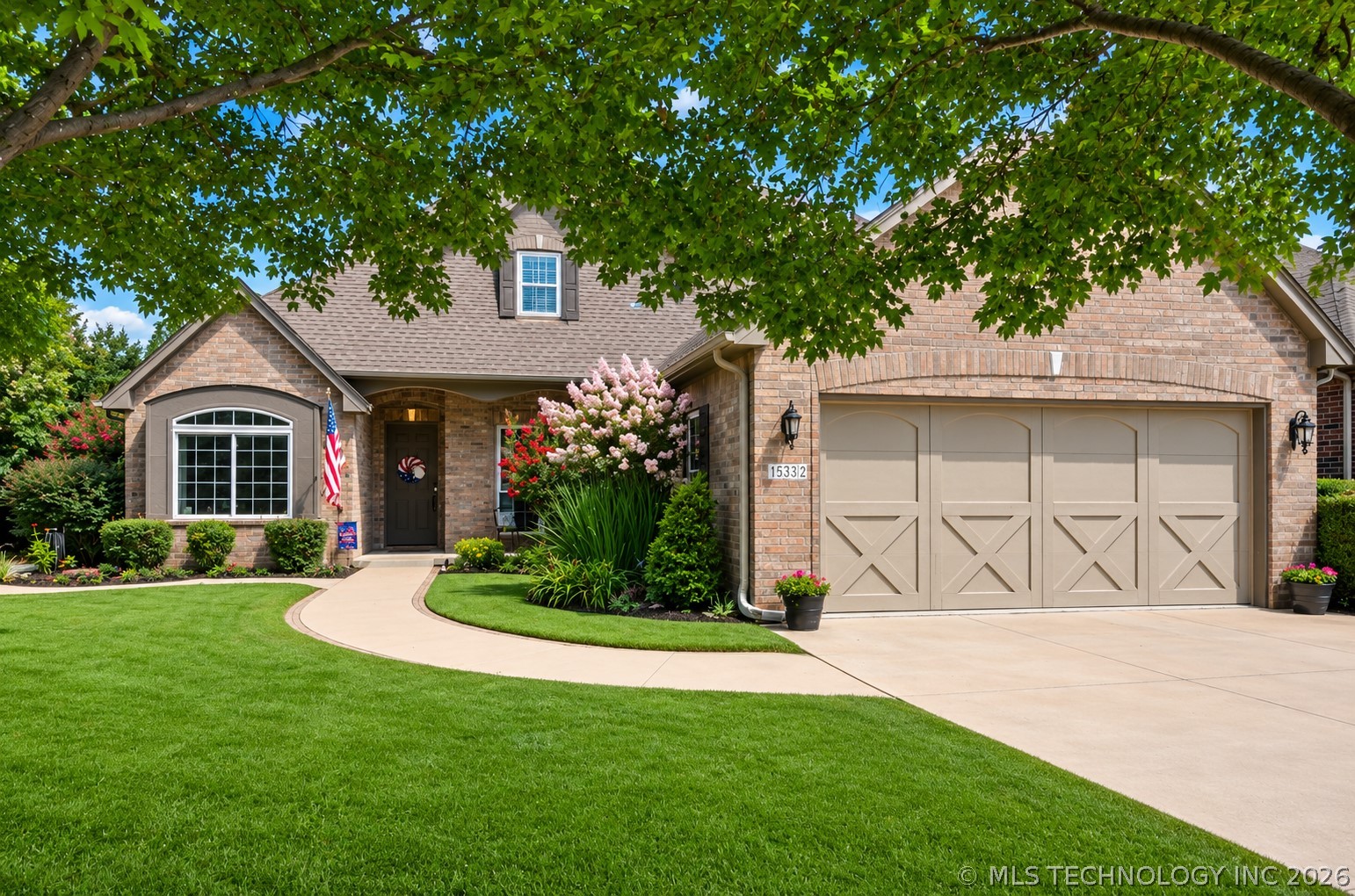 Photo 1 of 34 — 1532 W Trenton Street, Broken Arrow, OK 74012