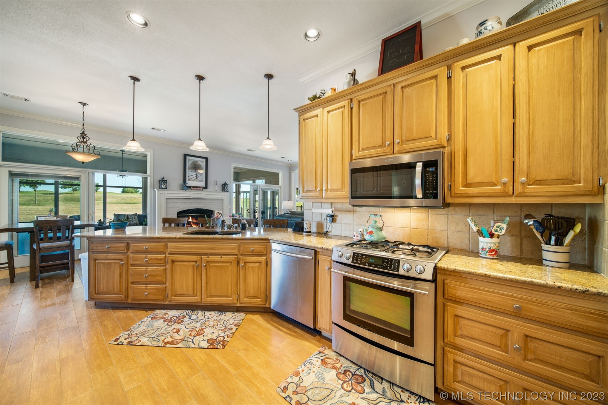 Photo 12 of 47 of 32188 Pine Valley house