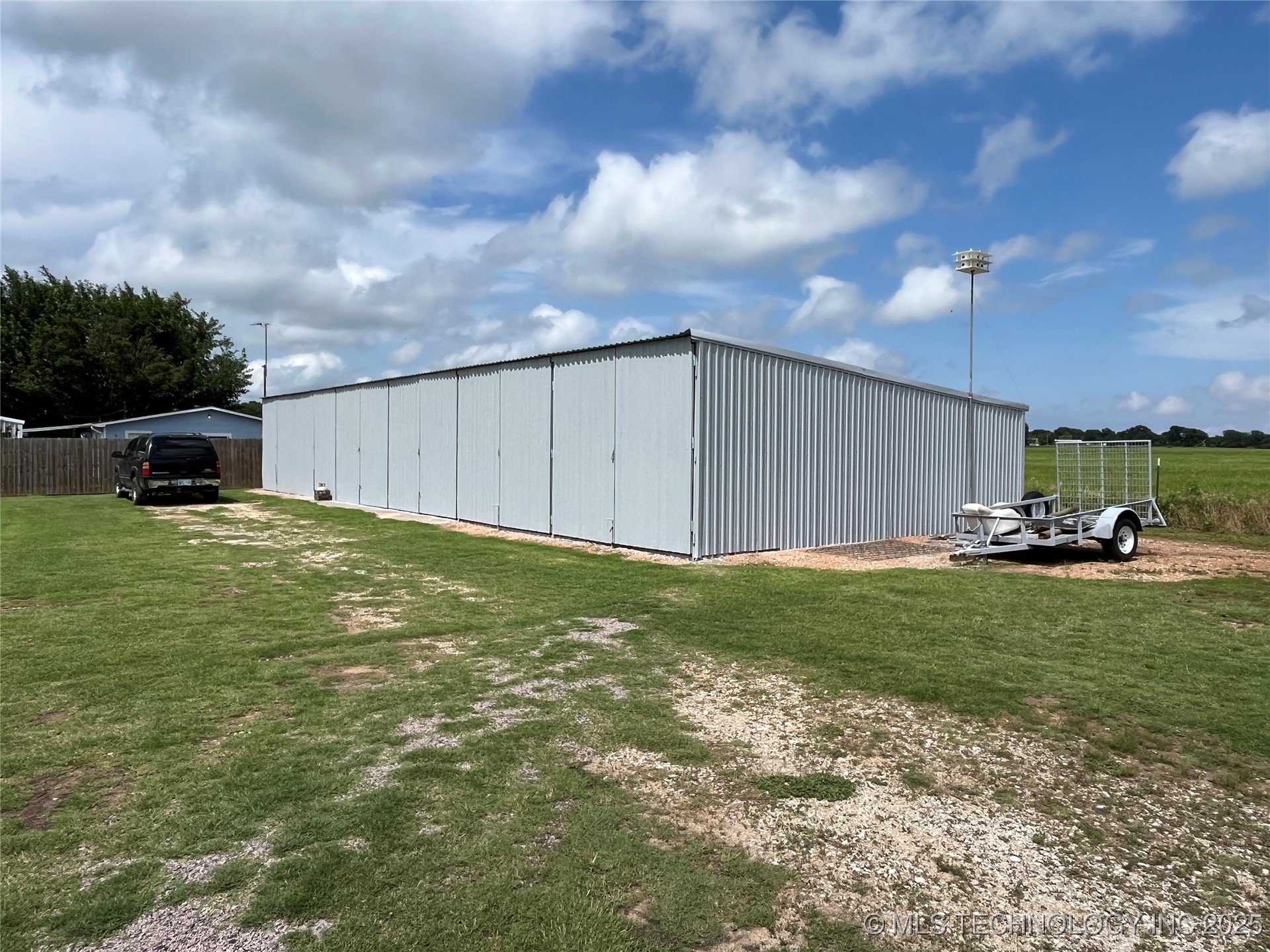3048 Kelly Road