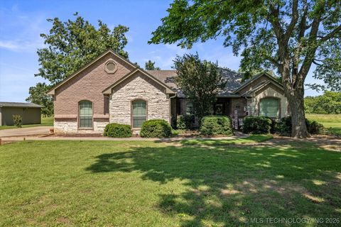 Photo of 41 Masters, Burneyville, OK 73430 (MLS # 2602512)