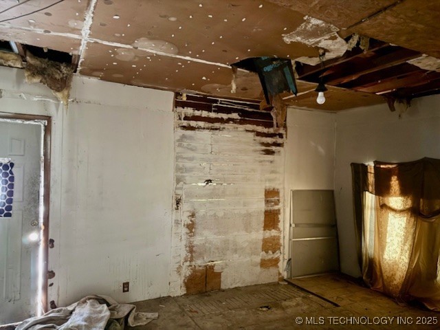 1109 N J
