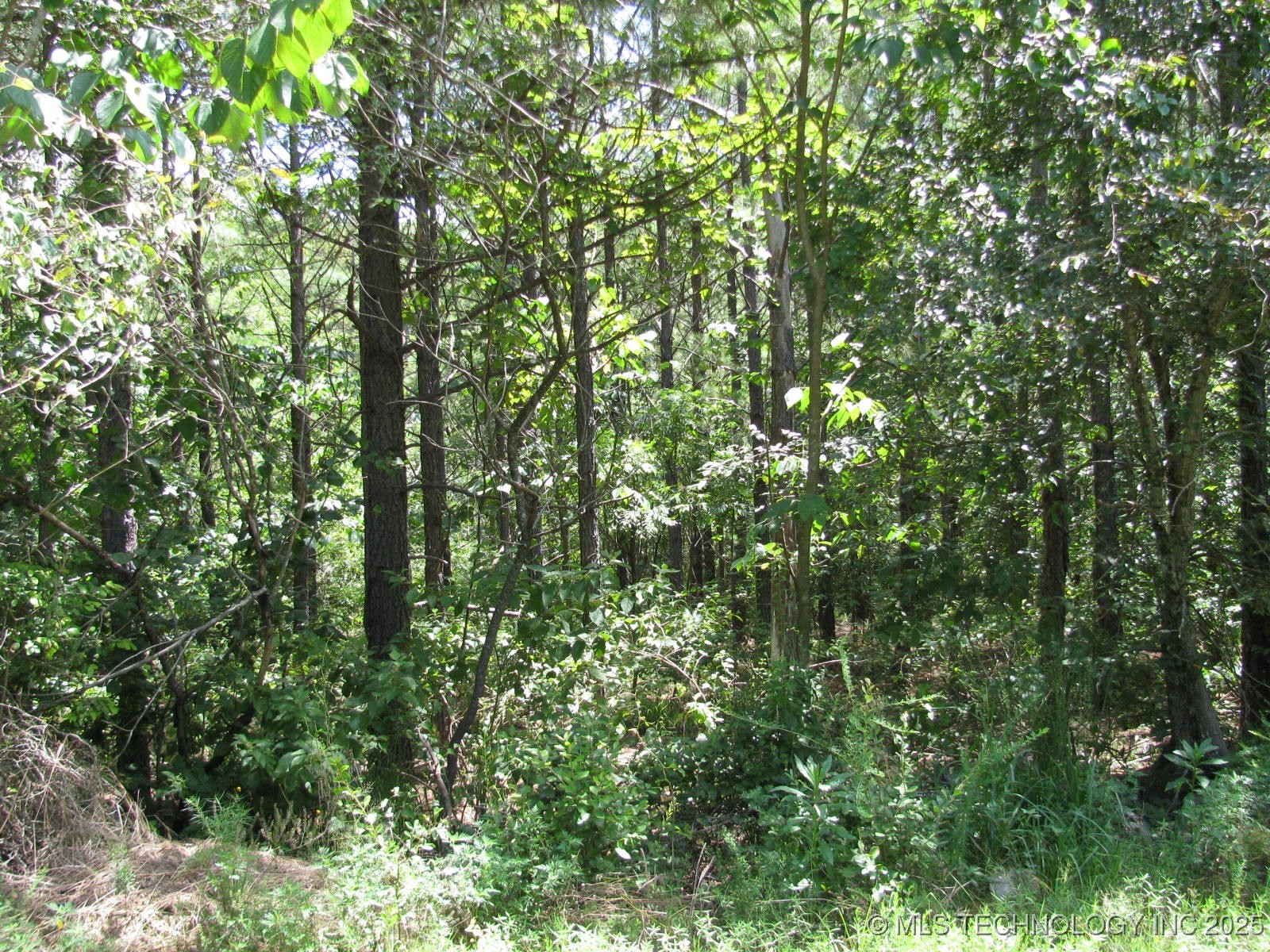 22 Private Road