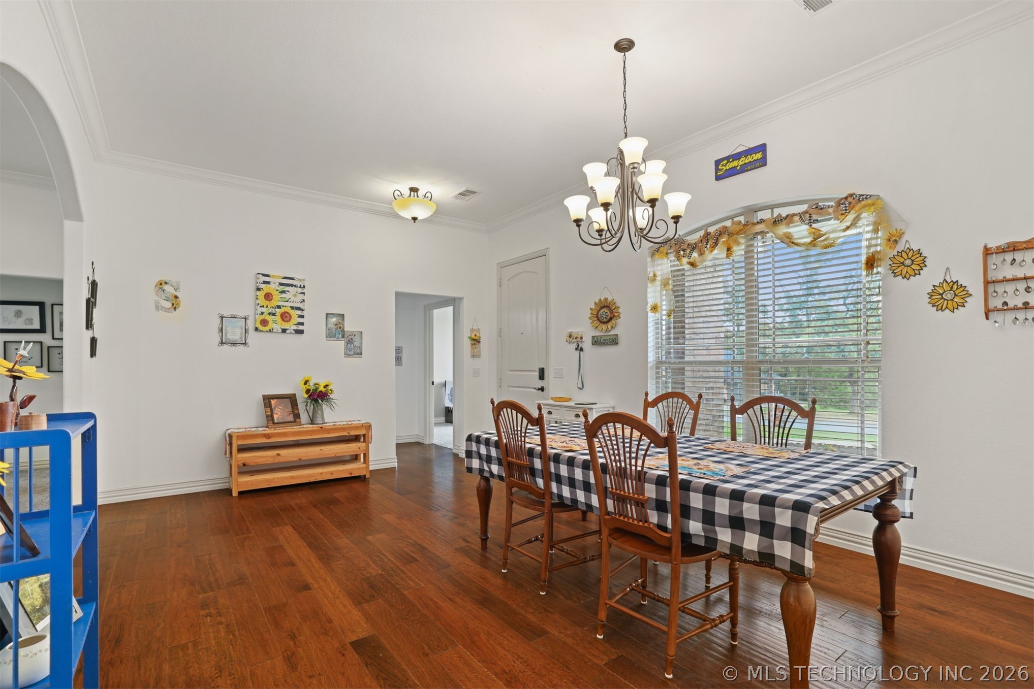 56 Greens Road