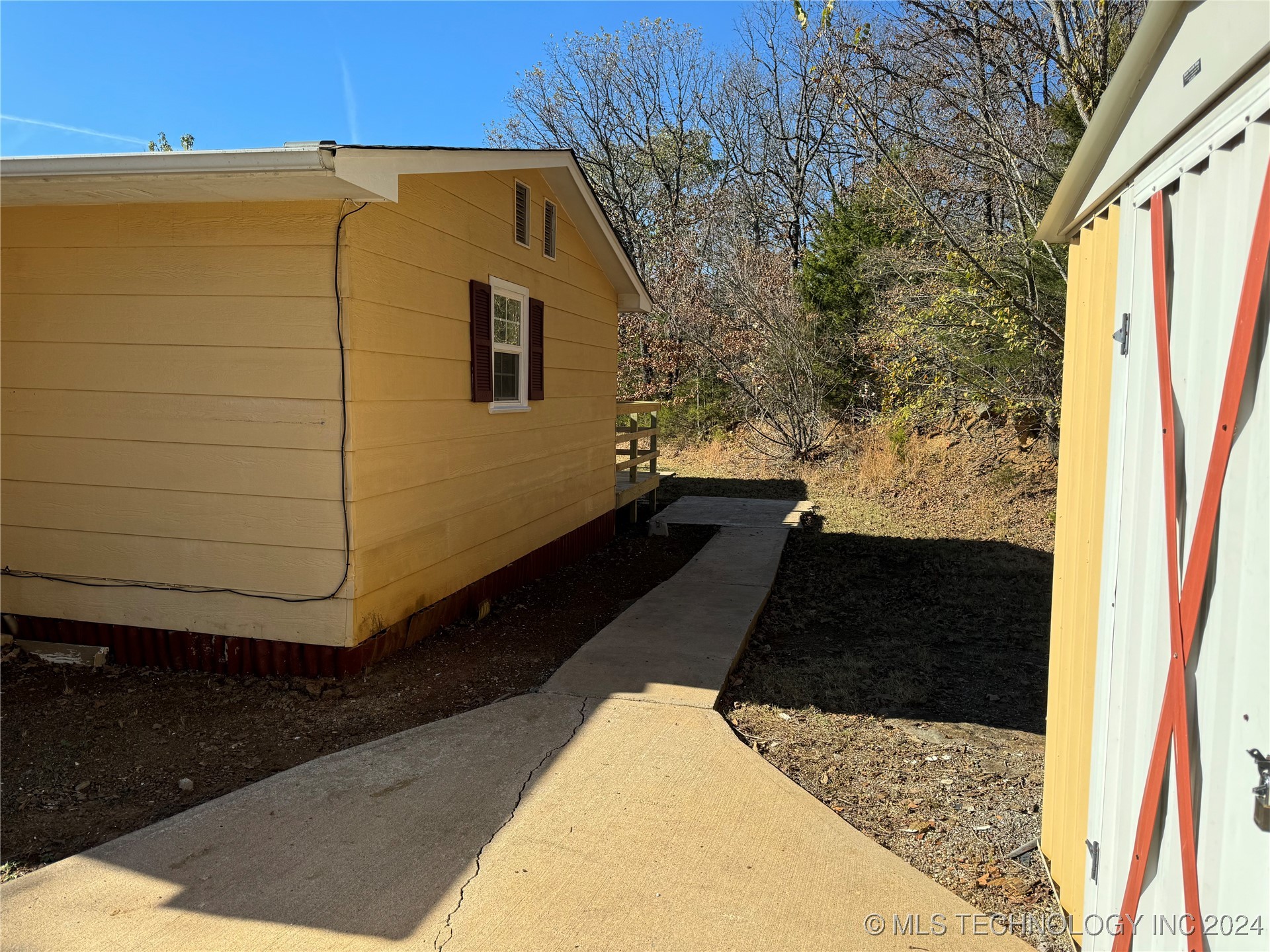 14274 W Clyde Maher
