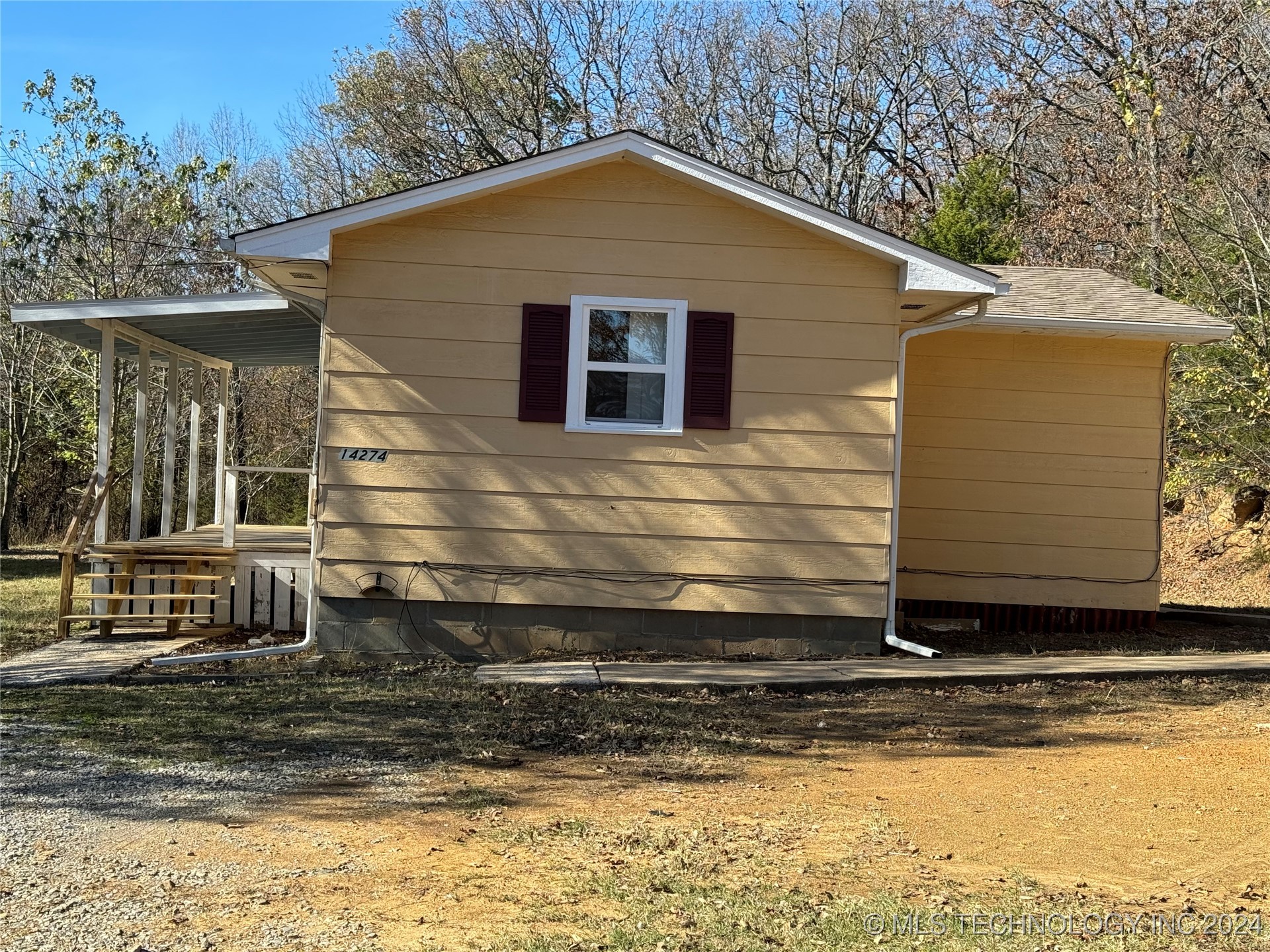 14274 W Clyde Maher