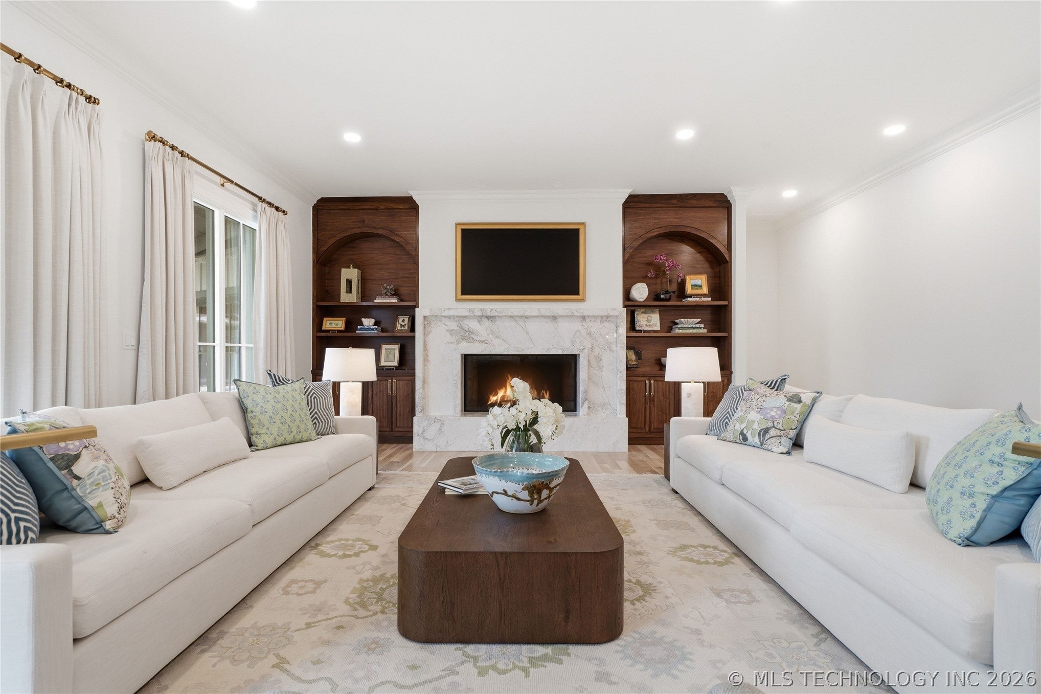 3215 E 65th Street