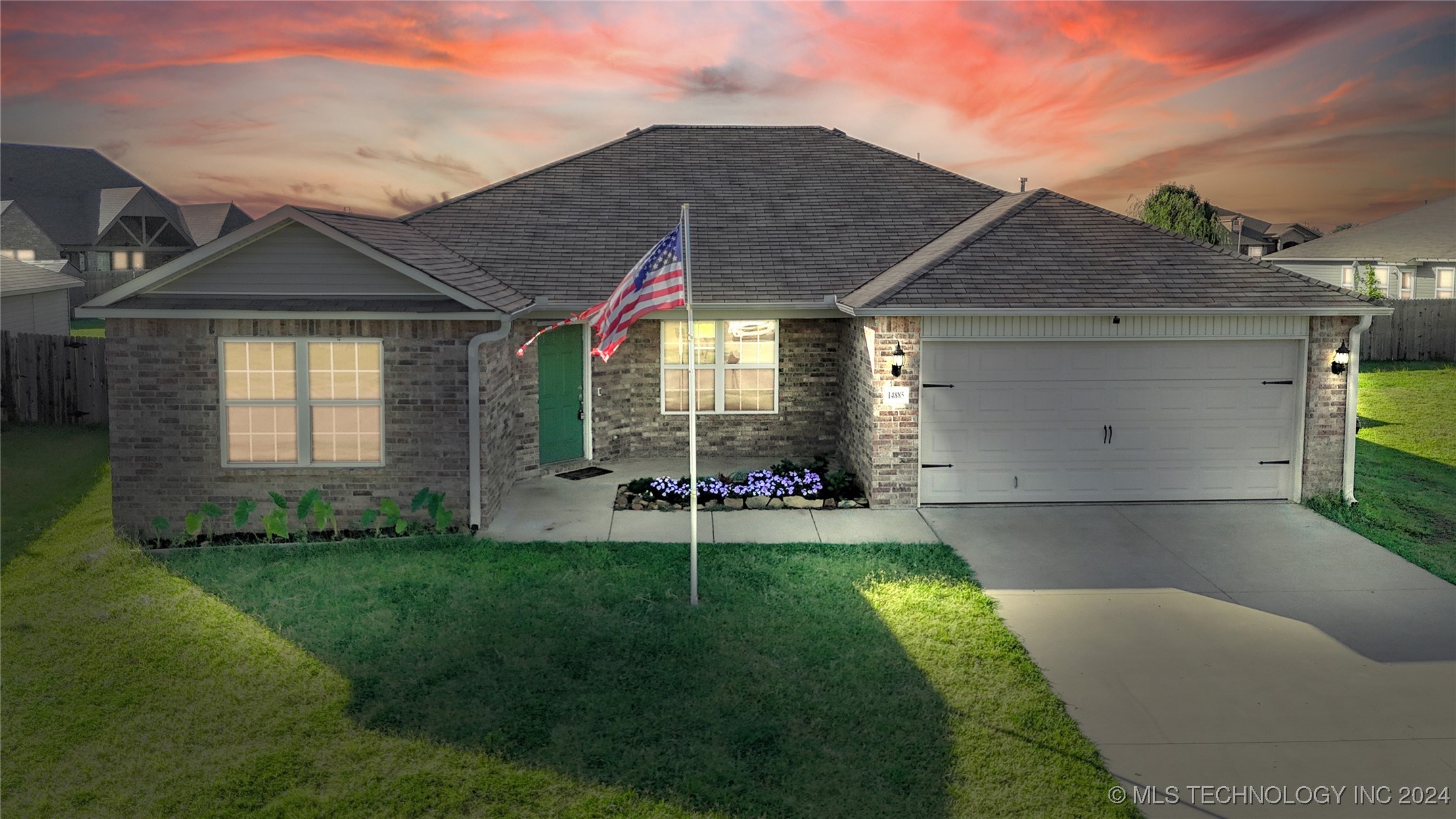 View Glenpool, OK 74033 house