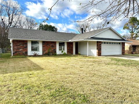 Photo of 1931 Green Meadows Drive, McAlester, OK 74501 (MLS # 2622484)
