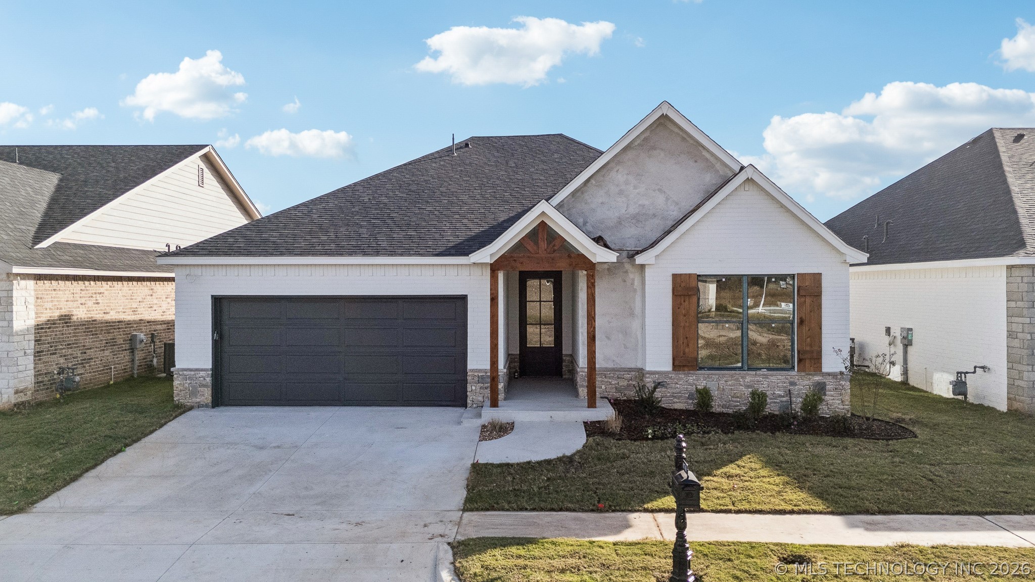 Photo 1 of 33 — 9716 E 132nd Street, Bixby, OK 74008