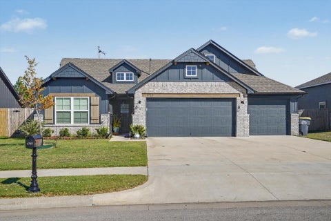Photo of 1705 E 138 Street, Glenpool, OK 74033 (MLS # 2637017)