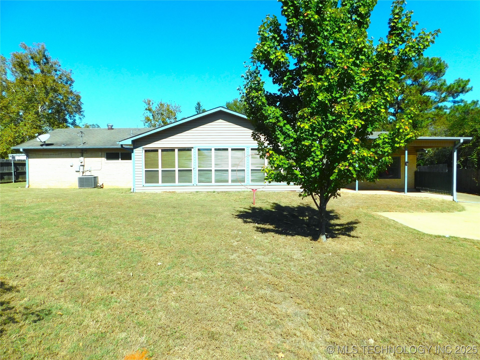 2416 N E Road 2019RD