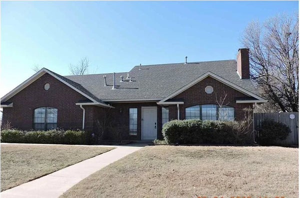 706 NW MICKLEGATE BLVD, LAWTON, OK 73505 - Image a12d8f85cbaf88264d6eaef63e7fb00b/4042783229