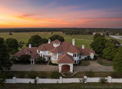 Photo of 800 W Pryor Avenue, Pocola, OK 74902 (MLS # 2616880)