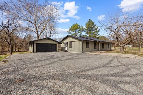 169 Cardinal Colbert OK 74733