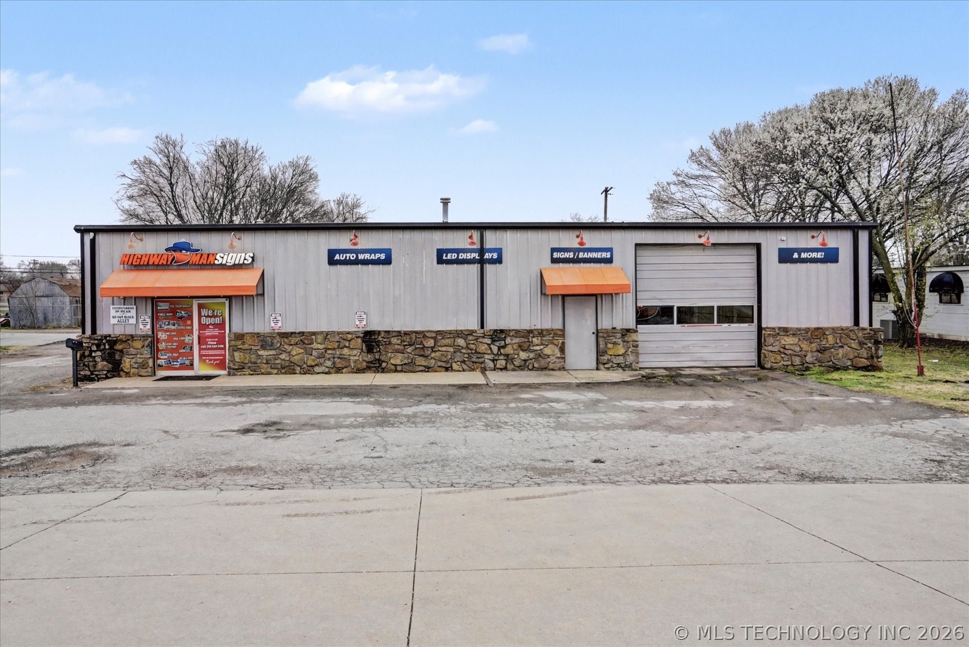 Photo 1 of 40 — 603 W Rogers Boulevard, Skiatook, OK 74070
