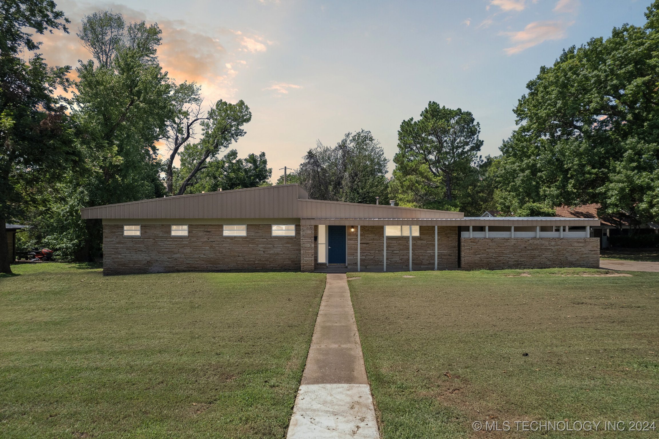 View Cushing, OK 74023 house