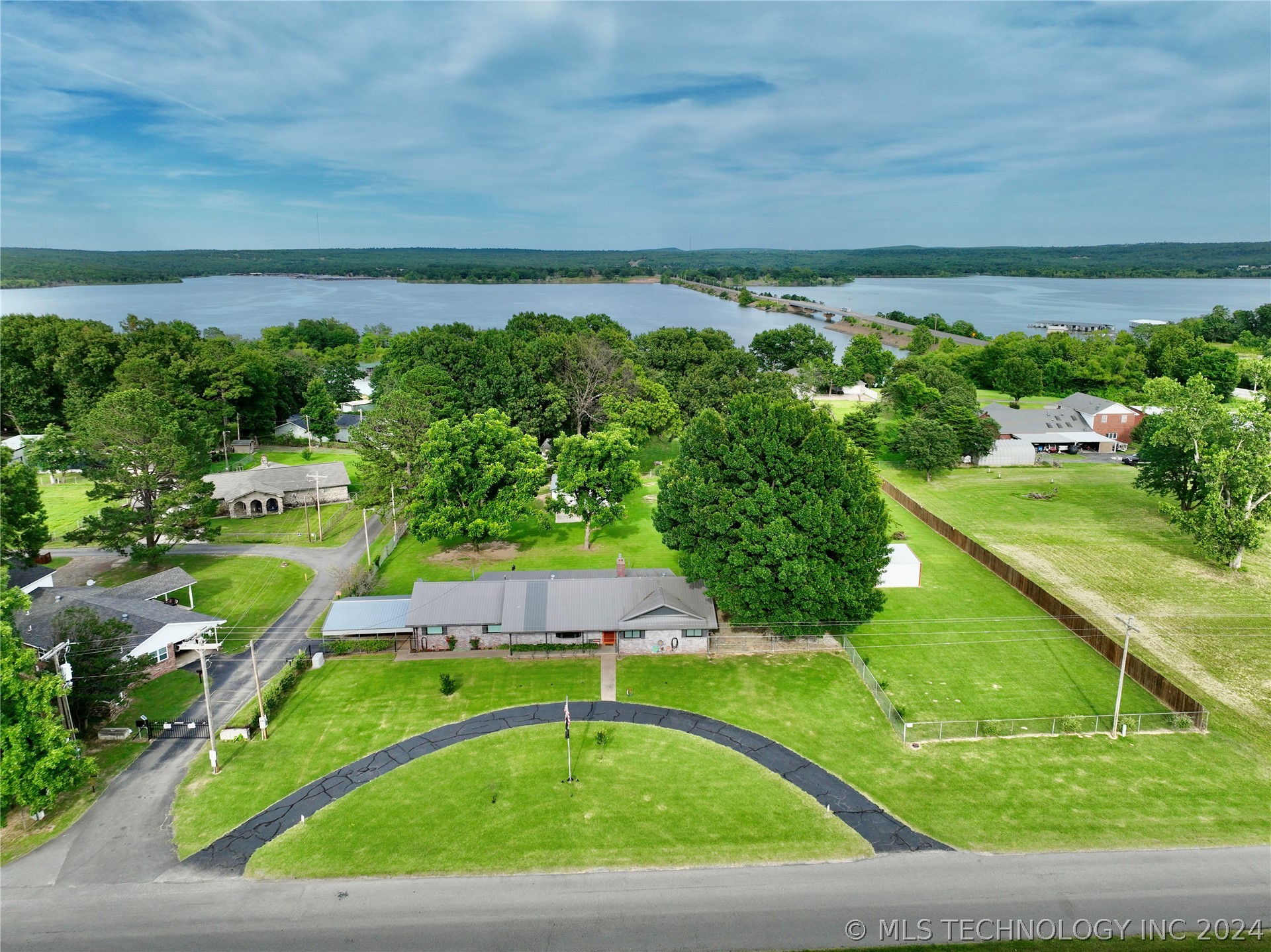 View Eufaula, OK 74432 house