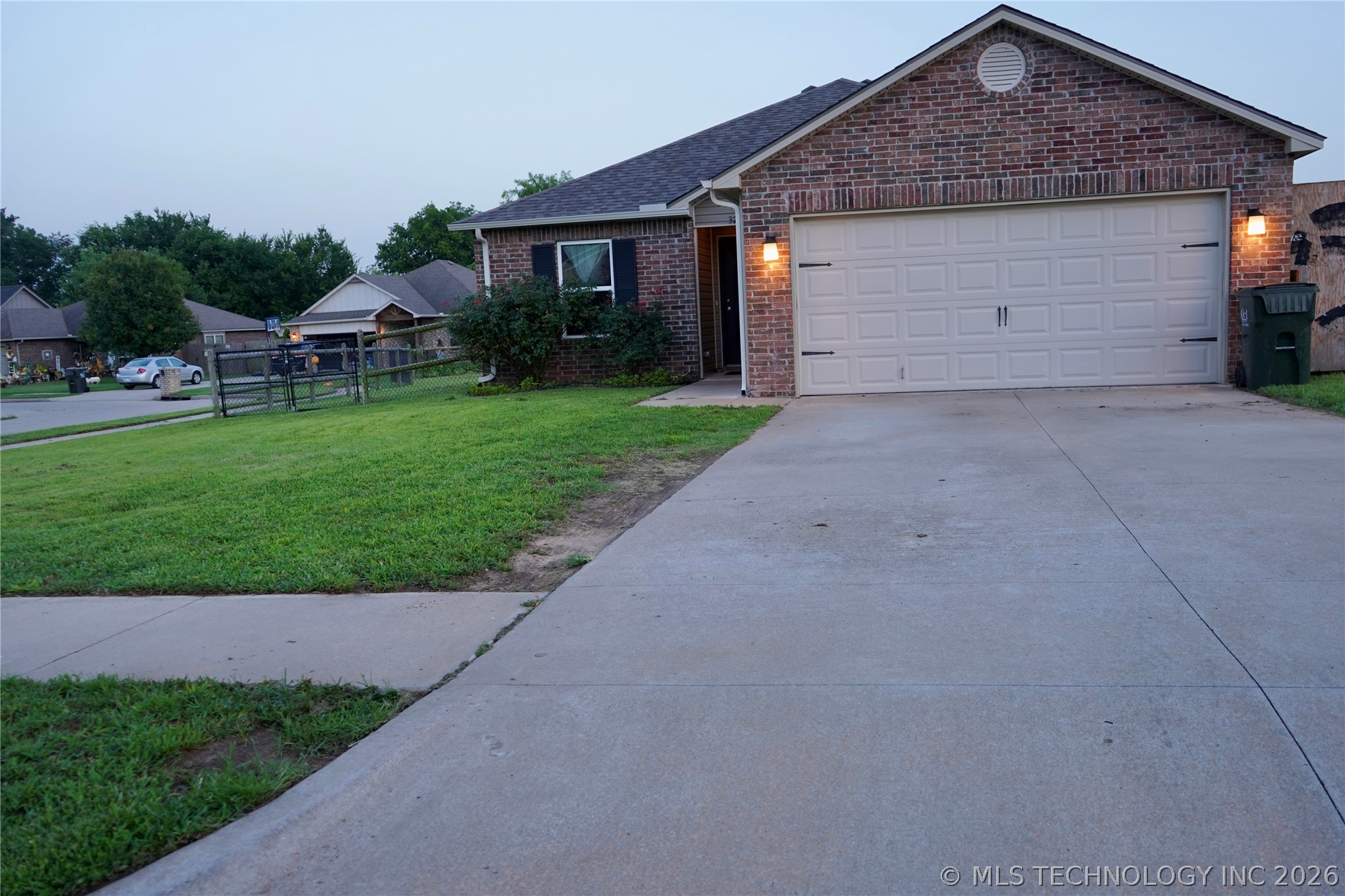 Photo 1 of 15 — 324 Austin Avenue, Kiefer, OK 74041