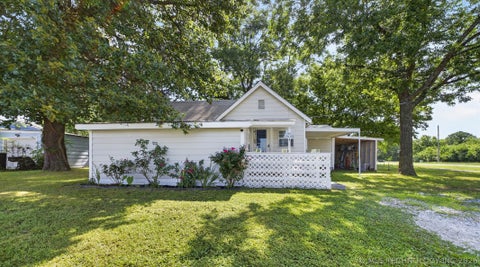 Photo of 804 N 4th Street, Jay, OK 74346 (MLS # 2626508)