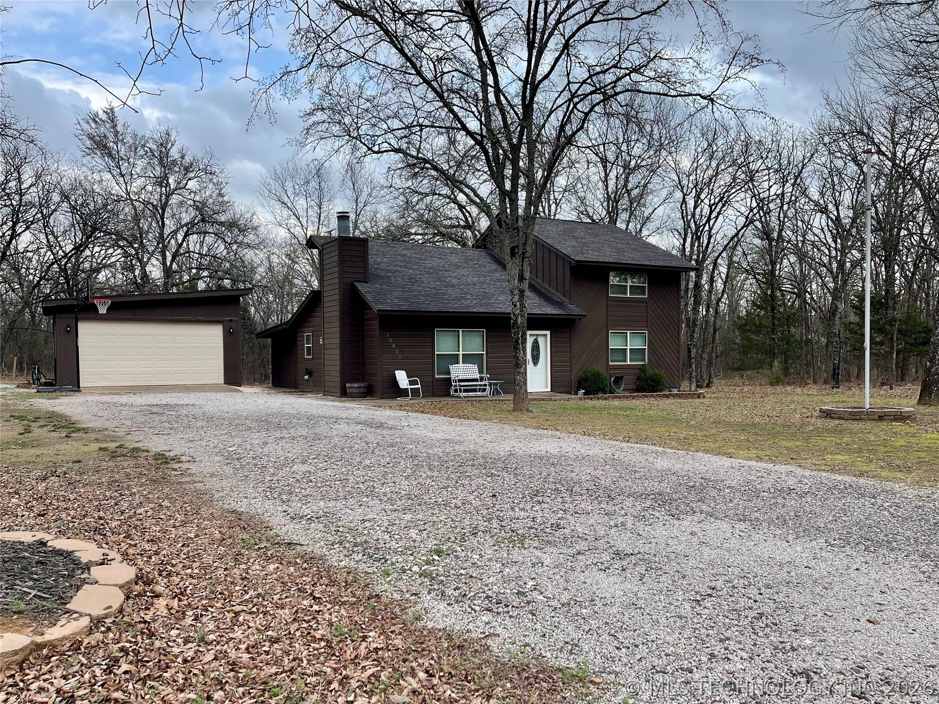 10830 Standing Oak Drive