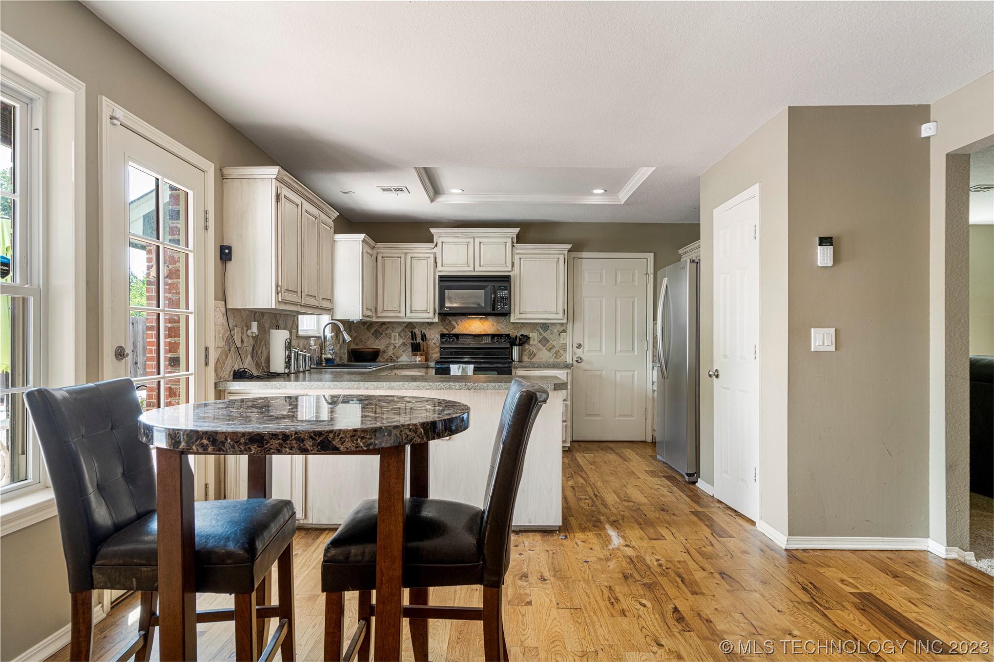 Photo 11 of 48 of 755 W 98TH Street S house