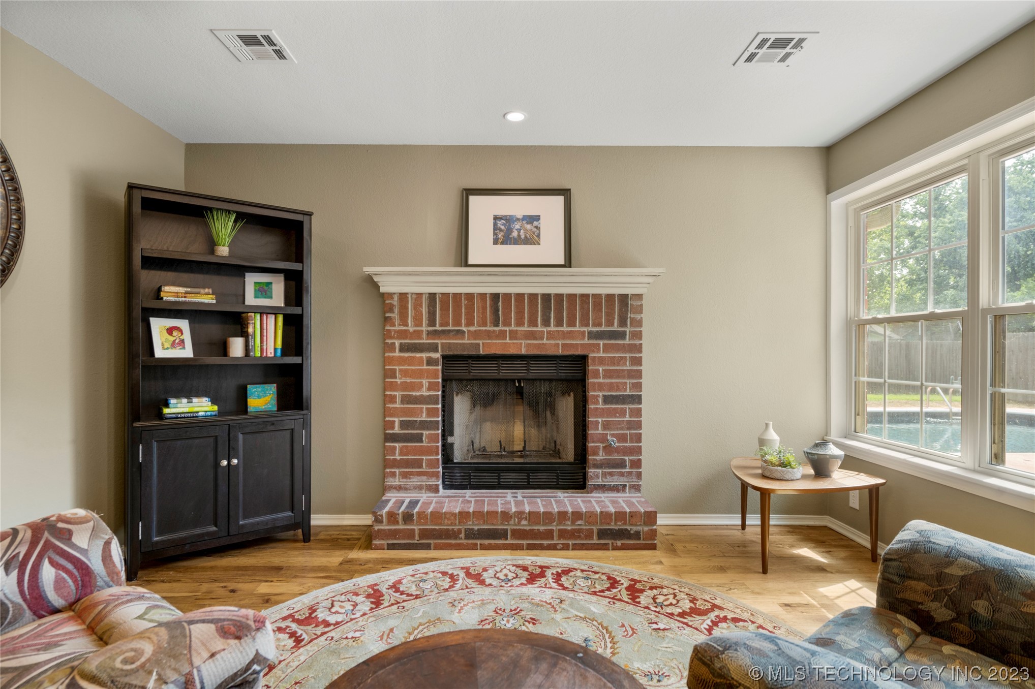 Photo 13 of 48 of 755 W 98TH Street S house