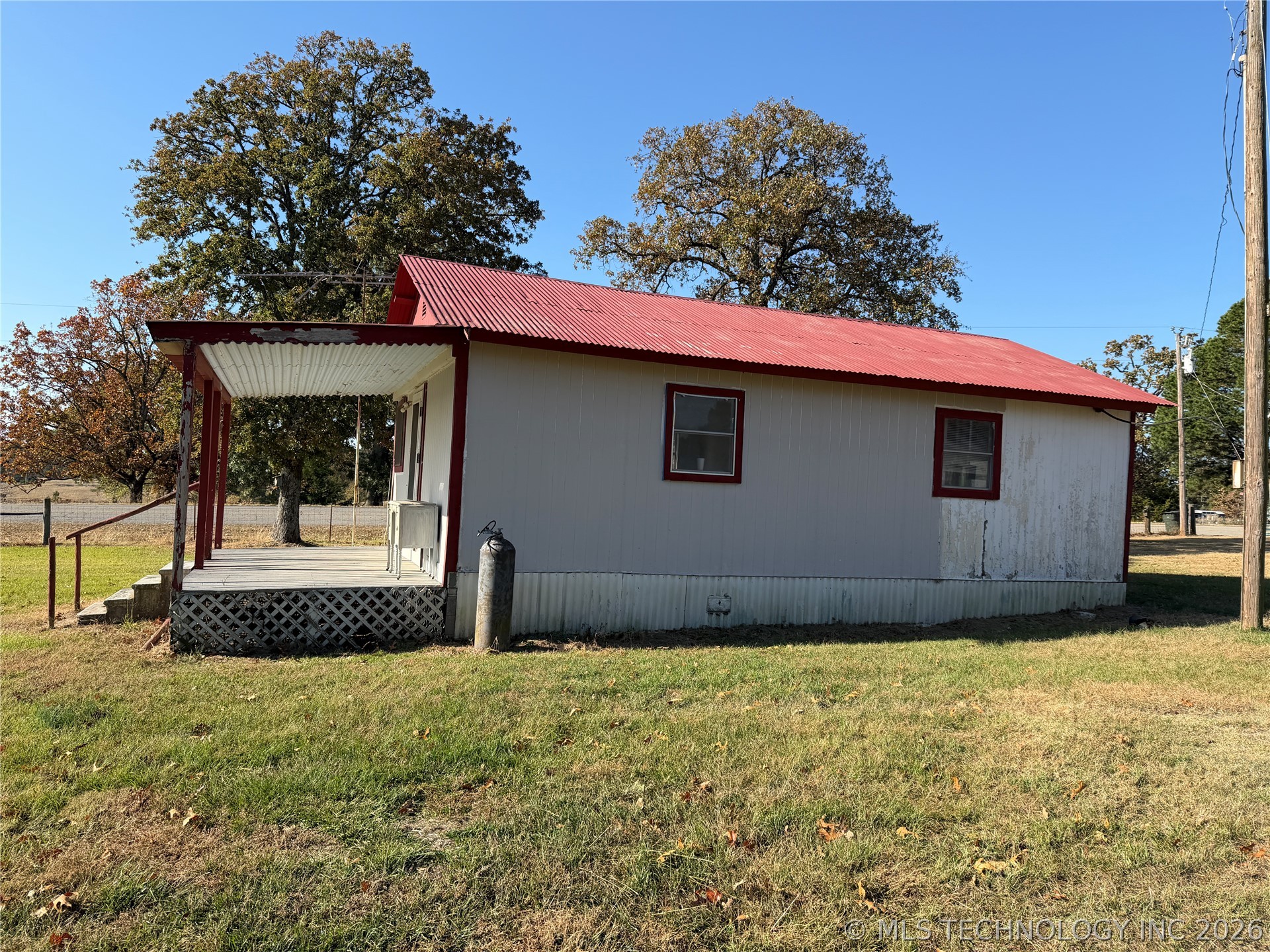 15552 S Highway 109A