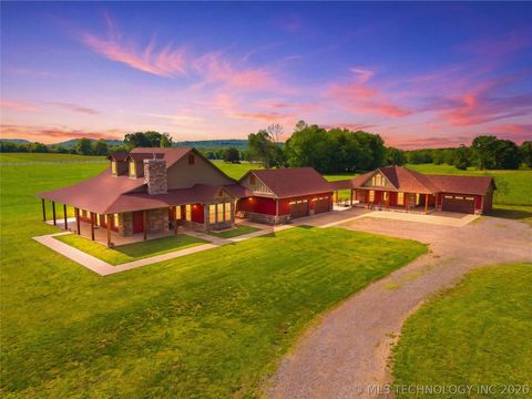 Photo of 467281 Highway 100, Stilwell, OK 74960 (MLS # 2616093)