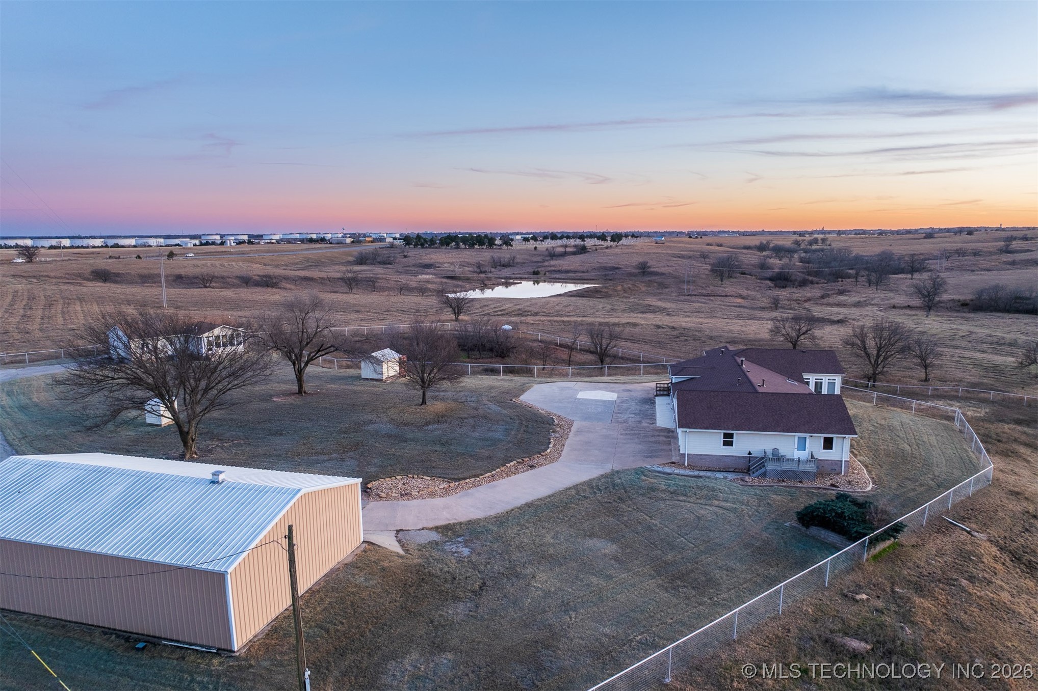 Photo 1 of 100 — 4418 N Little, Cushing, OK 74023