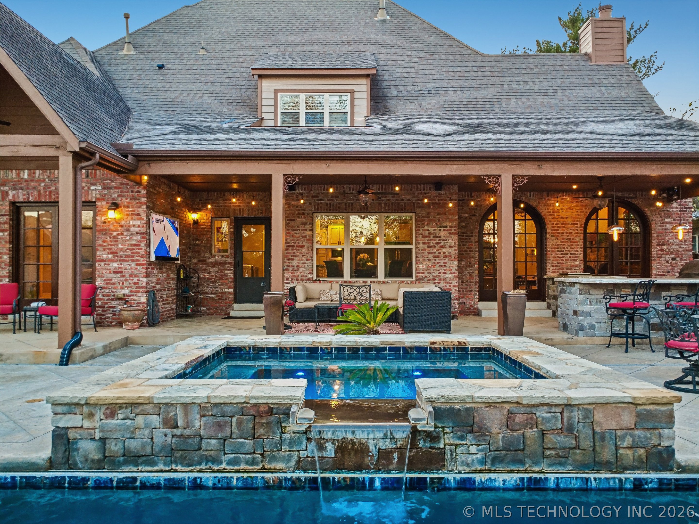 Tulsa, Oklahoma, 74105, United States, 5 Bedrooms Bedrooms, ,5 BathroomsBathrooms,Residential,Active,2035149