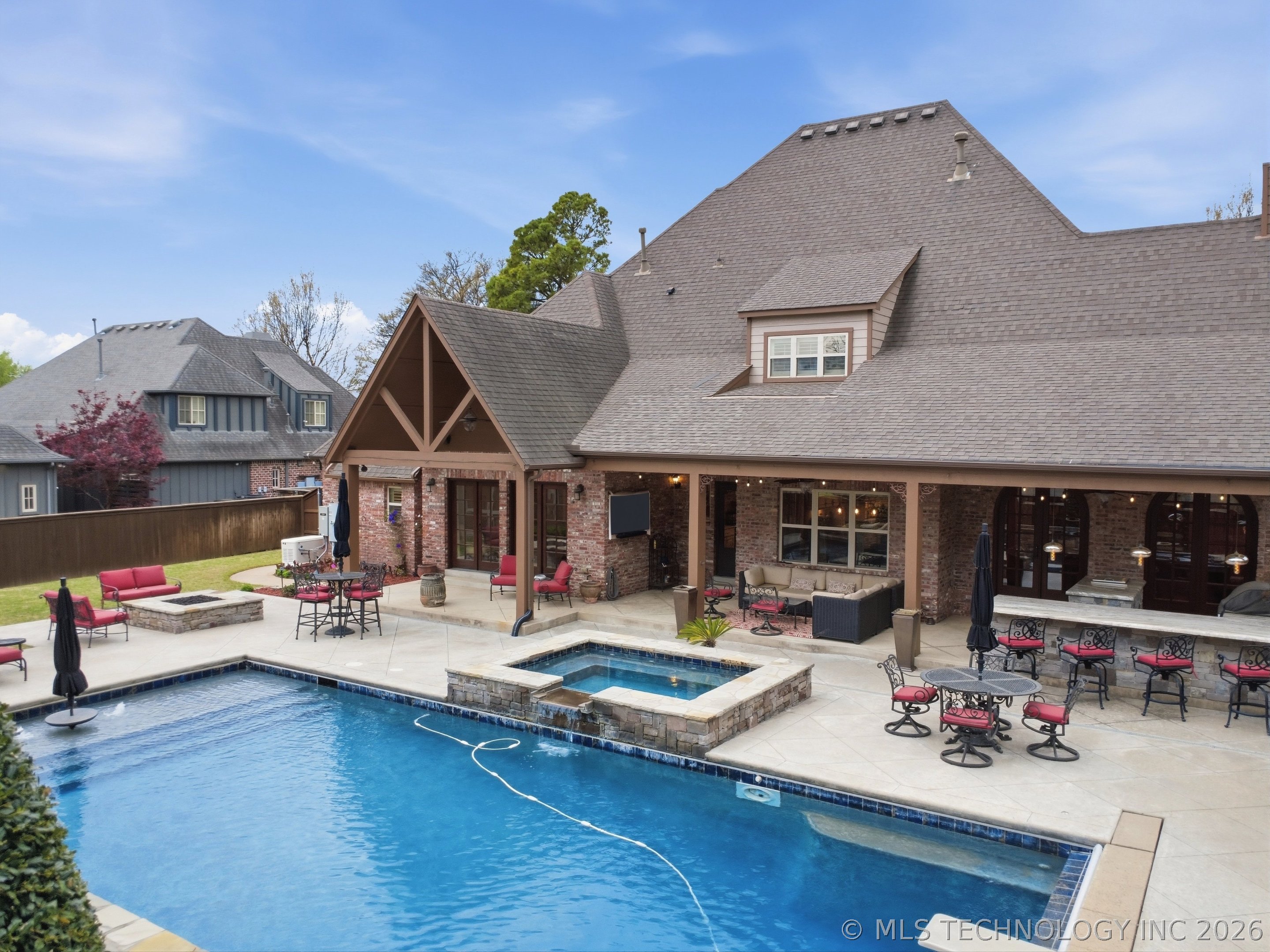 Tulsa, Oklahoma, 74105, United States, 5 Bedrooms Bedrooms, ,5 BathroomsBathrooms,Residential,Active,2035149