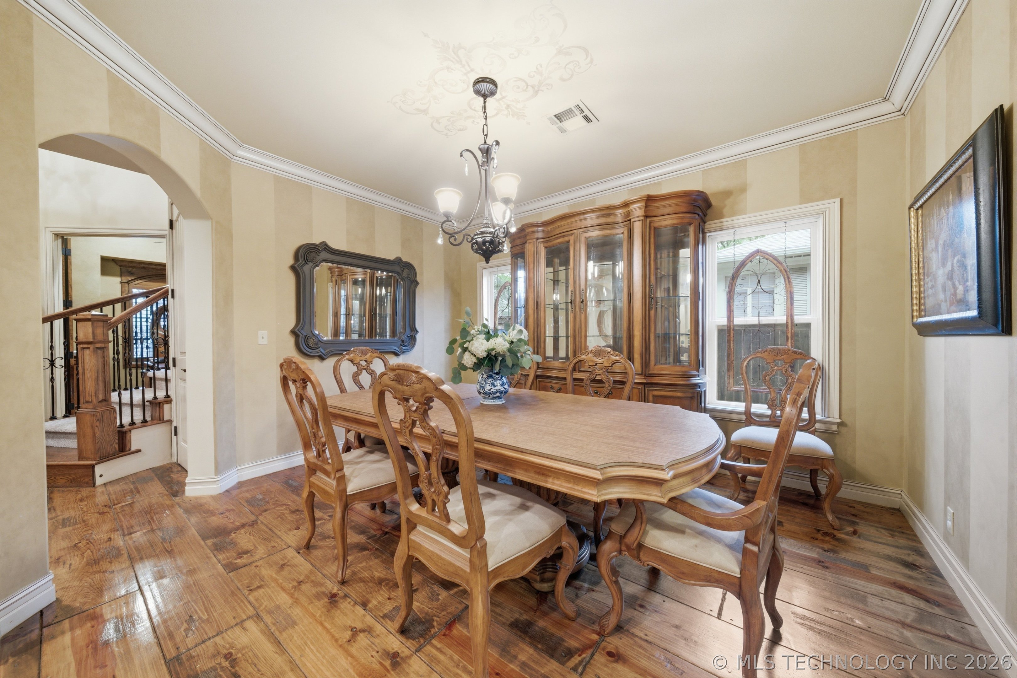 Tulsa, Oklahoma, 74105, United States, 5 Bedrooms Bedrooms, ,5 BathroomsBathrooms,Residential,Active,2035149