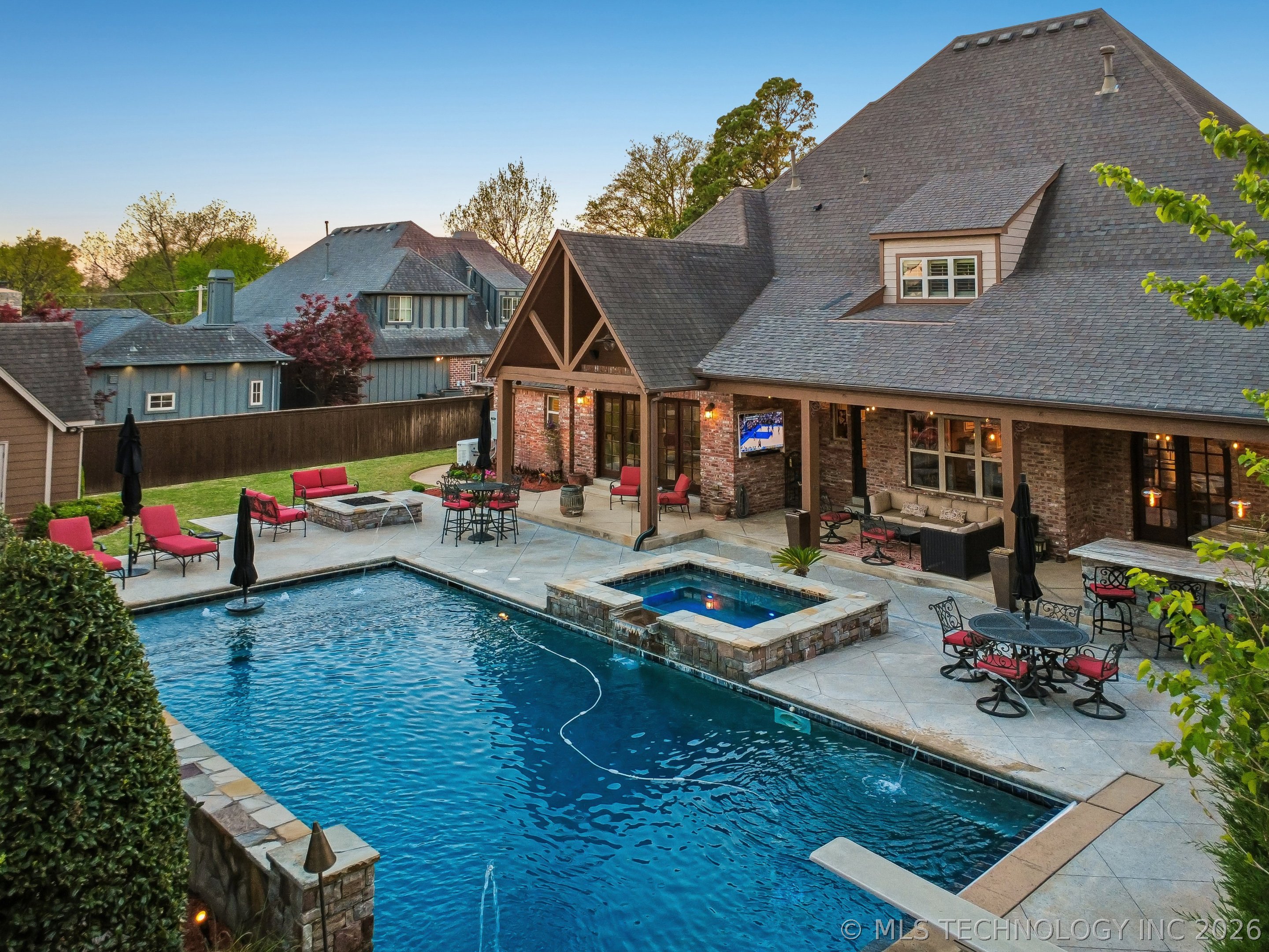 Tulsa, Oklahoma, 74105, United States, 5 Bedrooms Bedrooms, ,5 BathroomsBathrooms,Residential,Active,2035149